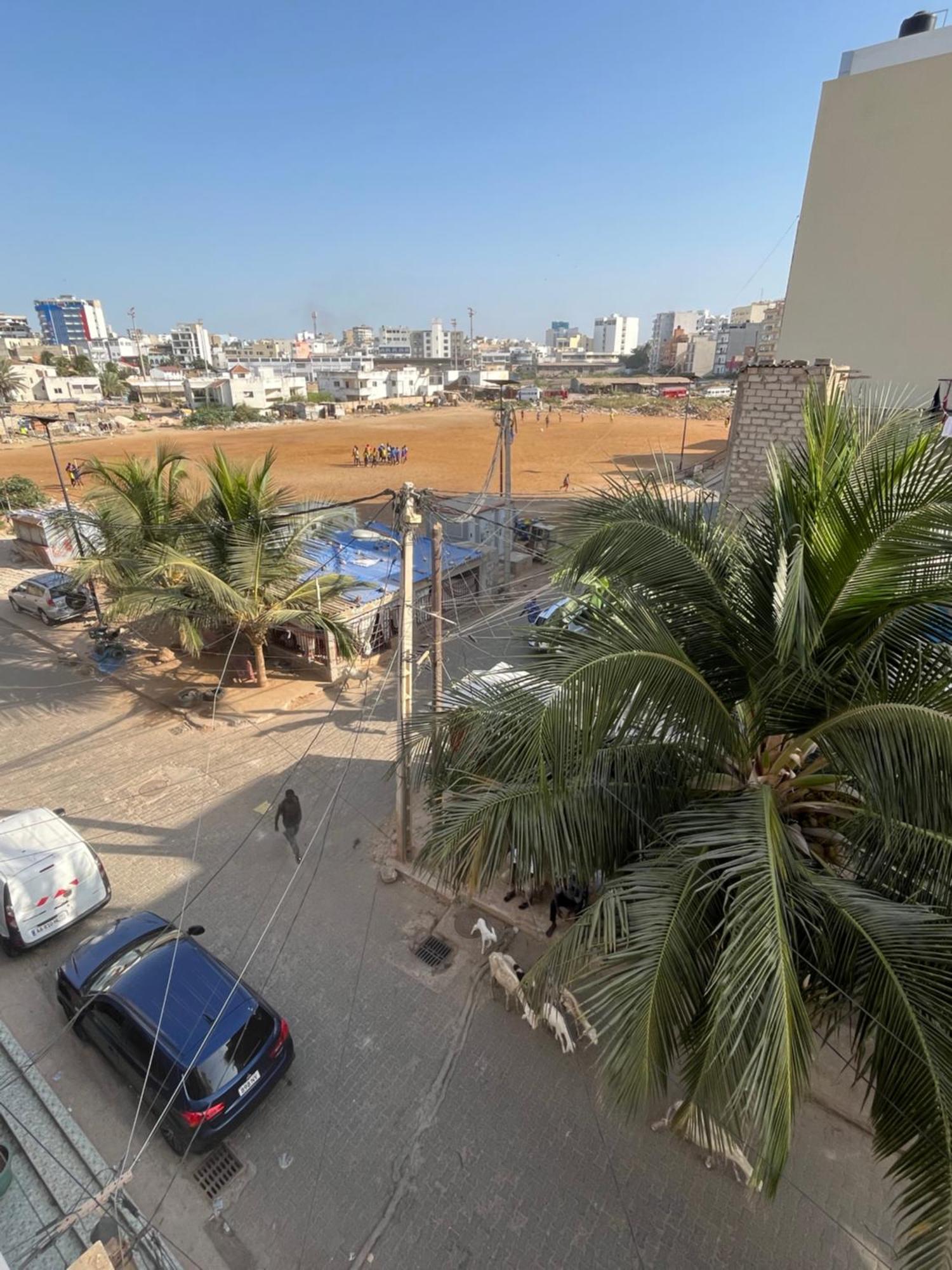 Dar Dyali Rooftop ⁿᵉᵃʳ ⁿᵍᵒʳ ᵇᵉᵃᶜʰ ᵃⁿᵈ ⁱˢˡᵃⁿᵈ Dakar Esterno foto